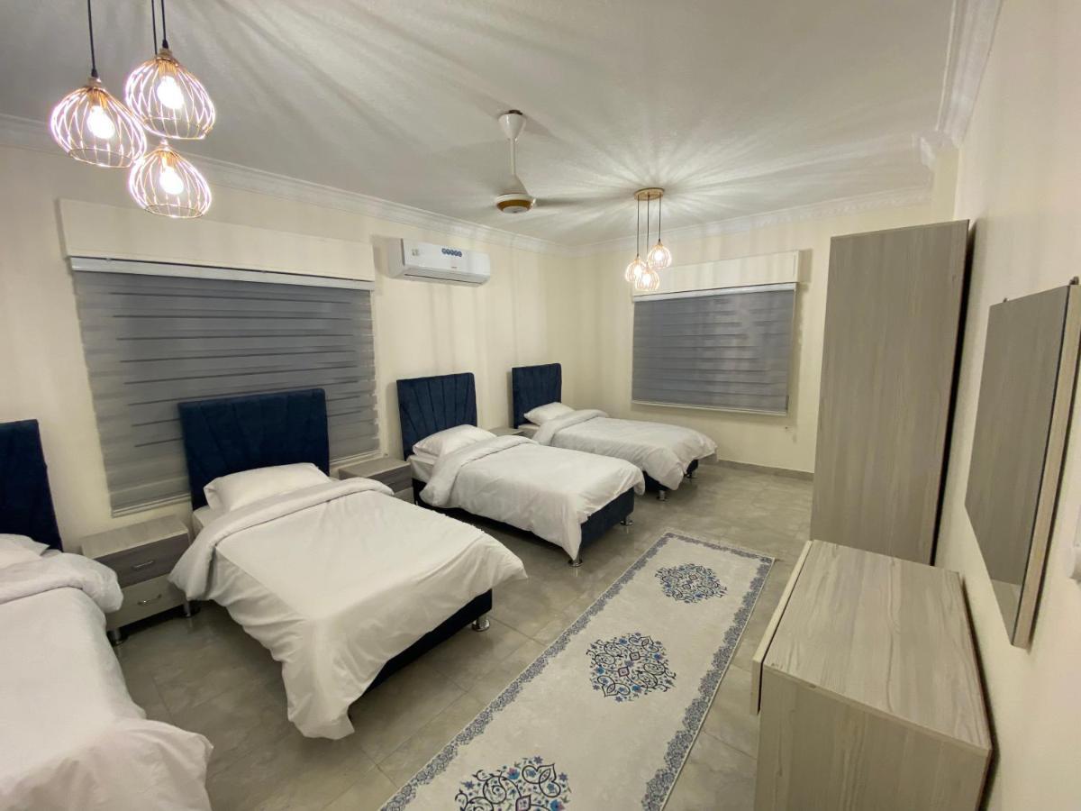Lovely 3-Bedrooms Rental Unit Aqaba Ngoại thất bức ảnh